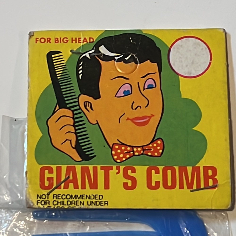 Giant comb - Picture 2 of 3
